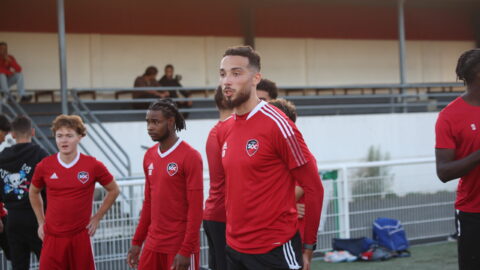 Première réussie à domicile pour le SOC