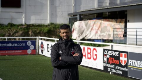 Mounir Moutaouil : du terrain à l’arbitrage, toujours au service du football